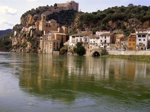 Els Canterers Miravet Exterior photo
